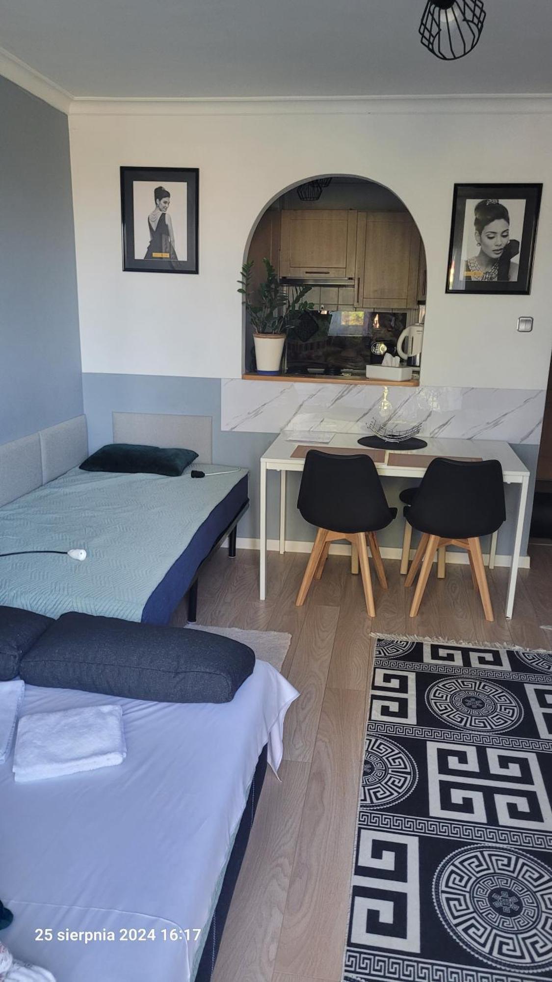 Apartament 22 Stycznia 3 プシェムィシル エクステリア 写真